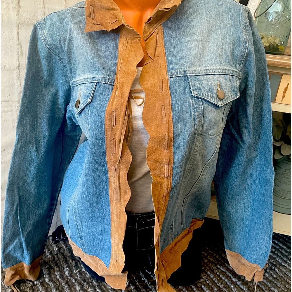 Denim & Co  Blue Denim Cotton & Suede Trim Jean Jacket Sz M NWOT!